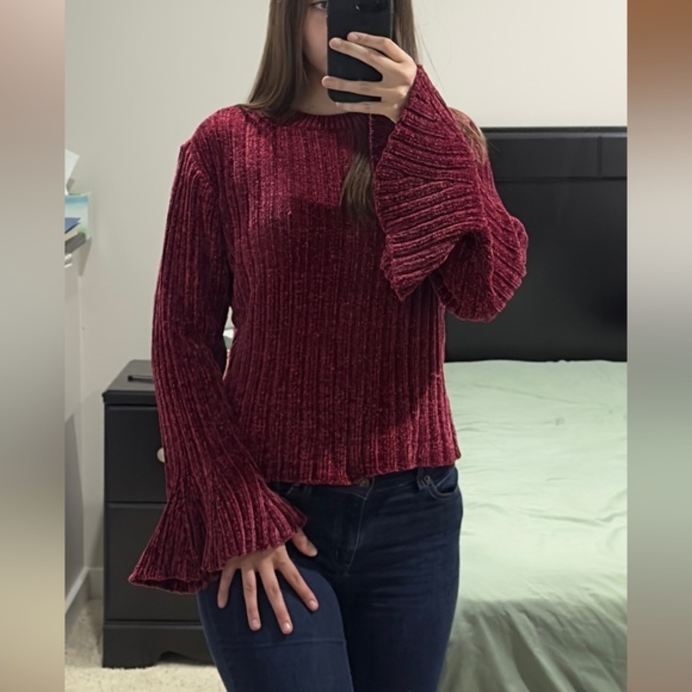 Venus bell sleeve sweater